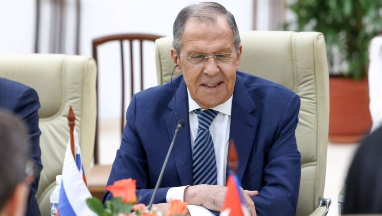 Rusya Dışişleri Bakanı Lavrov: ABD, Rusya’ya karşı haçlı seferi ilan etti