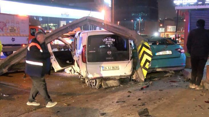 Kartal’da feci kaza! Hafif ticari araç önce bariyerlere sonra taksiye çarptı